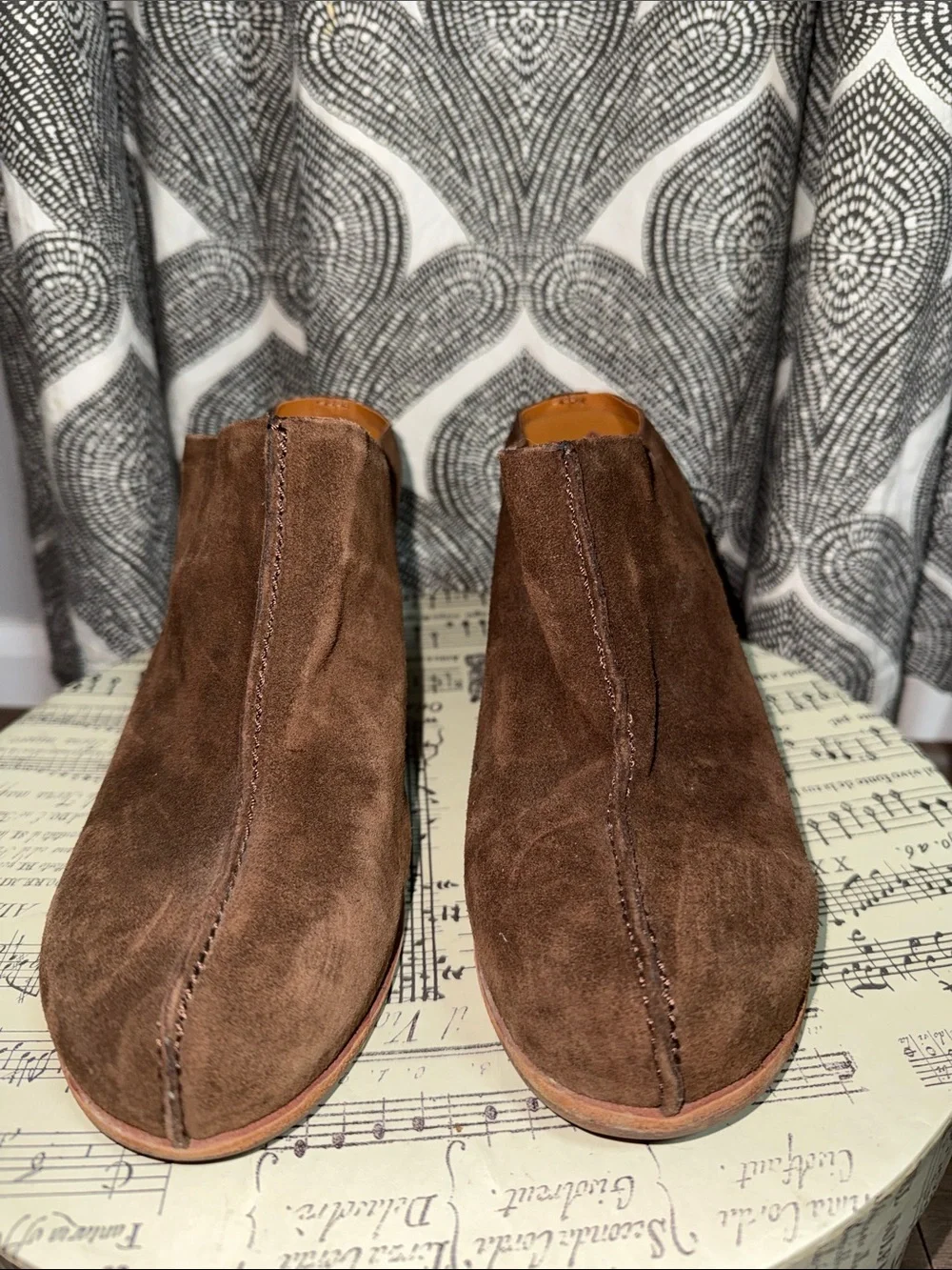 Kork-Ease Brown Suede Block Heel Mules – Women’s Size 9M